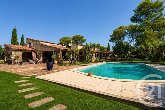 Maison &agrave; vendre - 12 pi&egrave;ces - 500 m2 - Frejus - 83 - PROVENCE-ALPES-COTE-D-AZUR