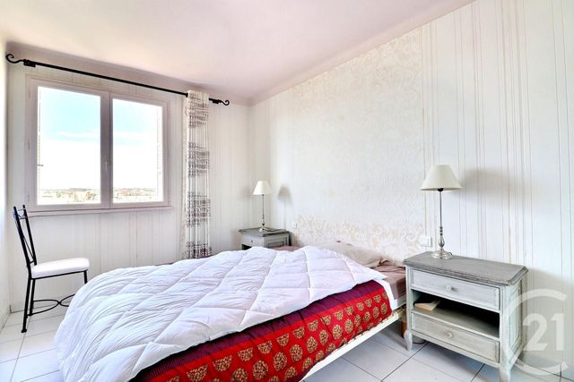 Appartement T3 &agrave; vendre - 3 pi&egrave;ces - 64,80 m2 - St Raphael - 83 - PROVENCE-ALPES-COTE-D-AZUR