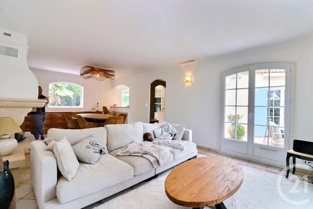 Maison &agrave; vendre - 4 pi&egrave;ces - 130,18 m2 - Frejus - 83 - PROVENCE-ALPES-COTE-D-AZUR