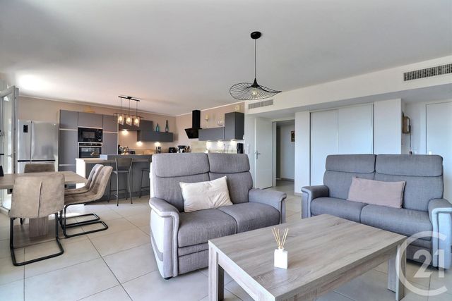 Appartement T4 &agrave; vendre - 4 pi&egrave;ces - 104,33 m2 - Frejus - 83 - PROVENCE-ALPES-COTE-D-AZUR