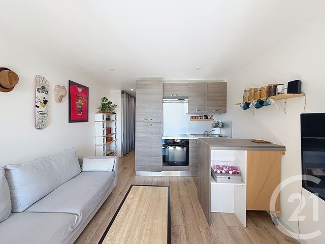 Appartement T2 &agrave; vendre - 2 pi&egrave;ces - 25,05 m2 - Frejus - 83 - PROVENCE-ALPES-COTE-D-AZUR