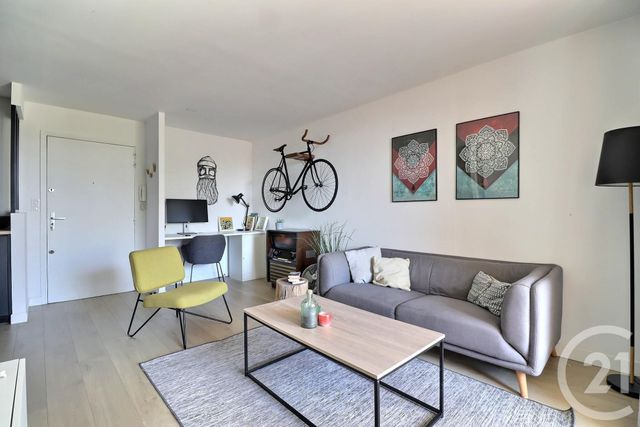 Appartement T2 &agrave; vendre - 2 pi&egrave;ces - 32,65 m2 - Frejus - 83 - PROVENCE-ALPES-COTE-D-AZUR