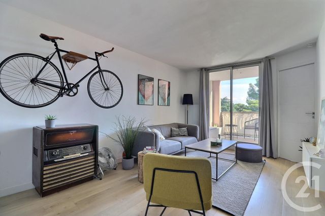 Appartement T2 &agrave; vendre - 2 pi&egrave;ces - 32,65 m2 - Frejus - 83 - PROVENCE-ALPES-COTE-D-AZUR